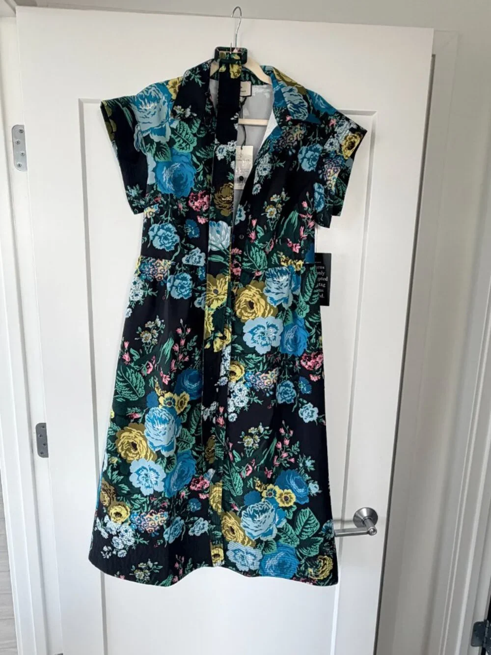 Tuckernuck Black Verdant Floral Placed Print Chloe Dress Black Bouquet Floral - Picture 2 of 4